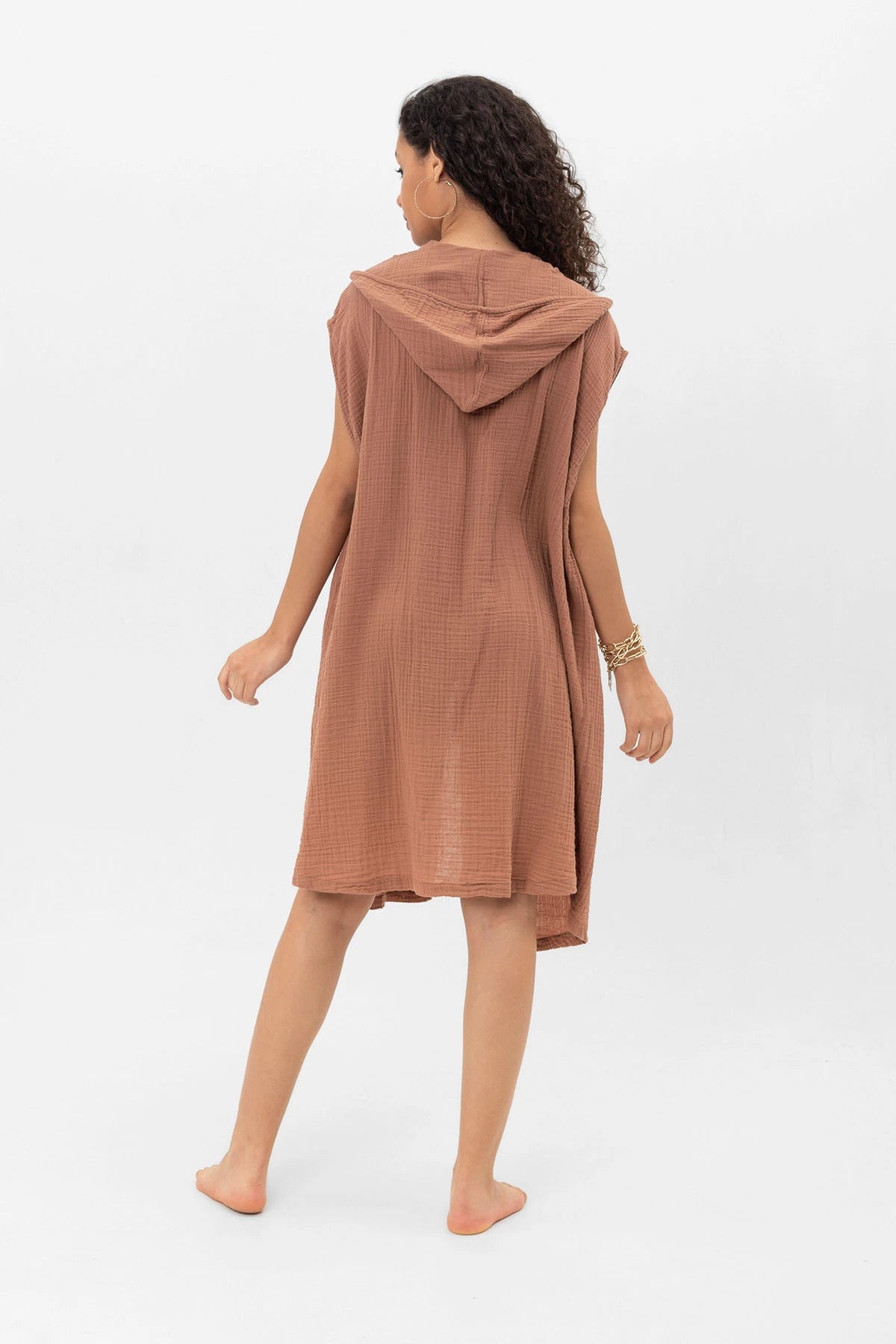 MENA HOODED LONG VEST